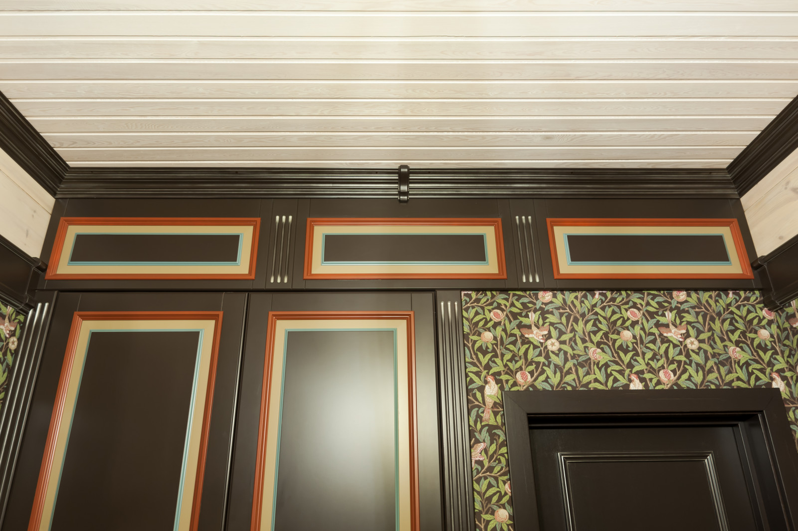 Дом у Медного озера