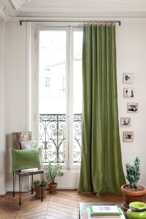 rideaux verts decoration d'interieur