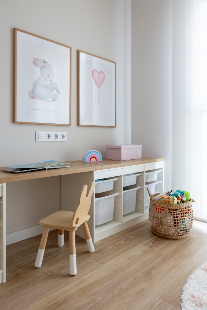Diseño de dormitorio infantil nórdico grande