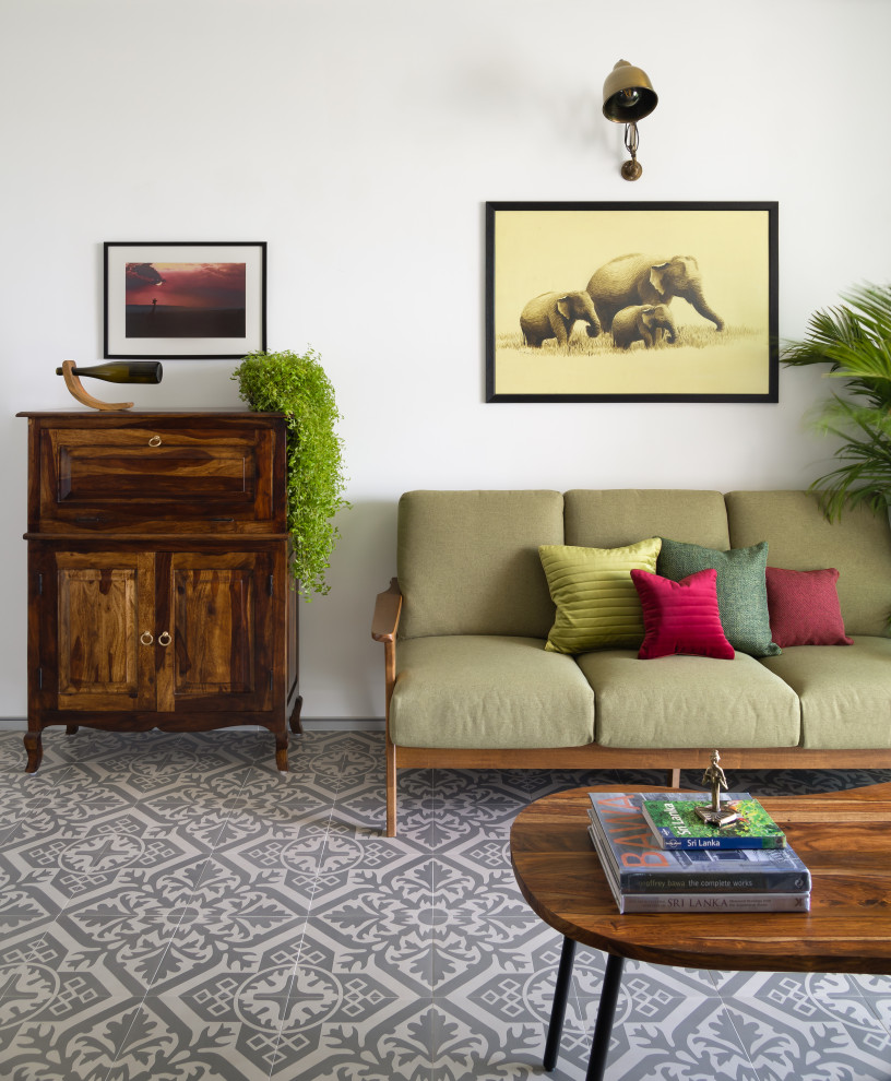 Design ideas for a tropical living room in Mumbai.