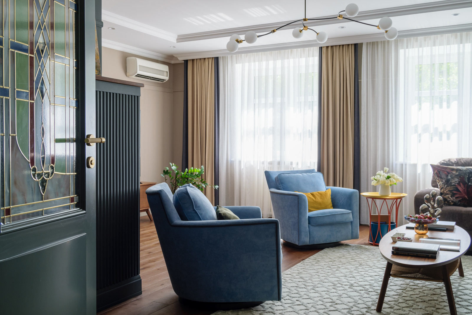 Трехуровневая квартира на Олимпийском проспекте