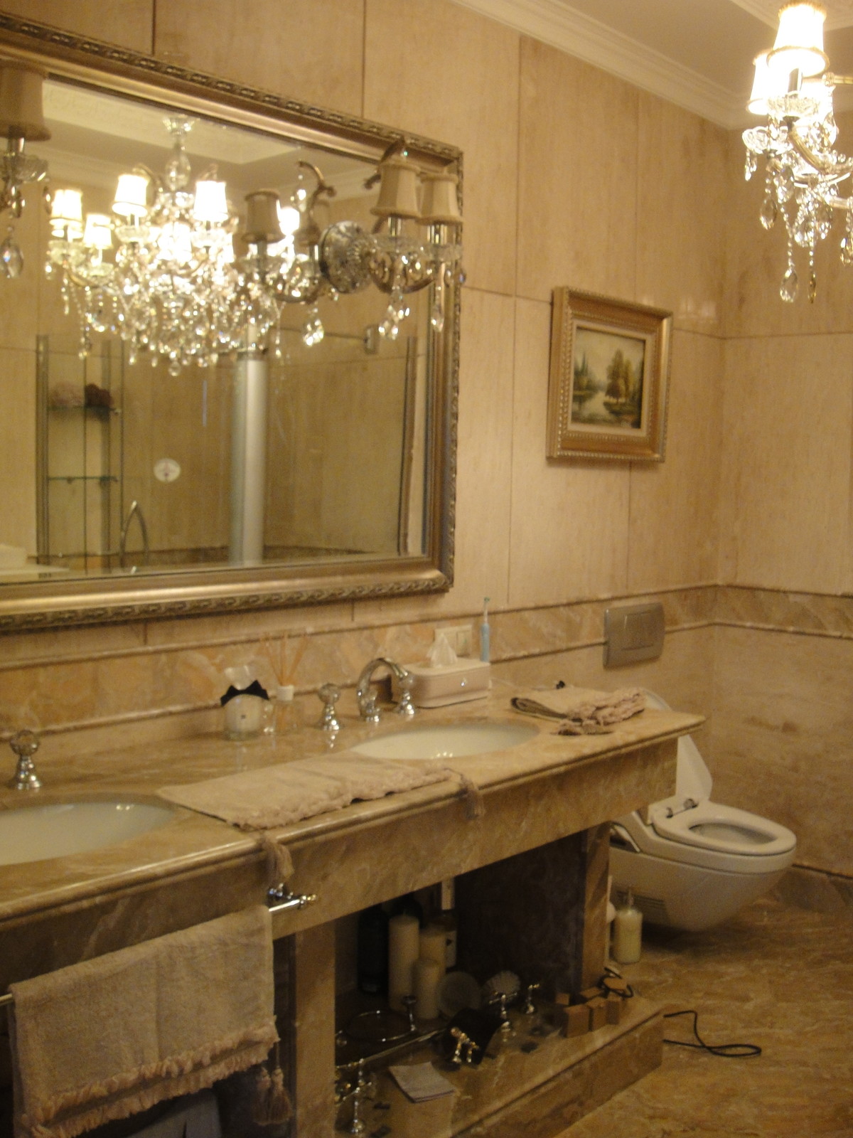 Ванная комната мрамор Breccia Oniciata