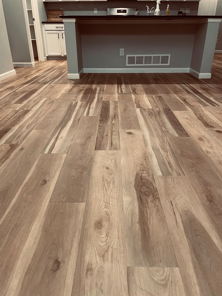 Example of a kitchen design in Denver