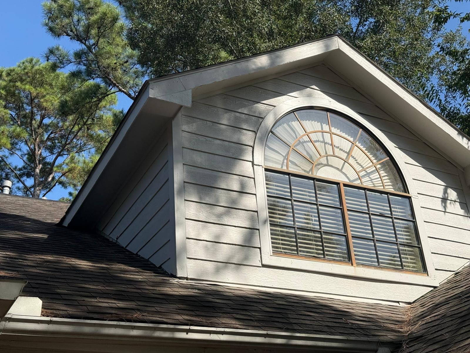 Exterior Paint Refresh
