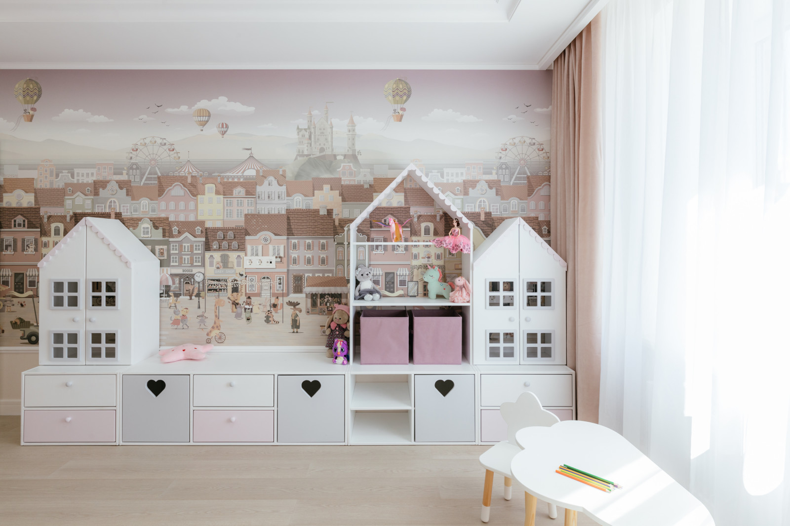 Реализованный дизайн-проект квартиры 4+ г.Тюмень