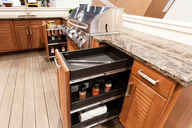 KBIS 2015 - NatureKast coastal-deck