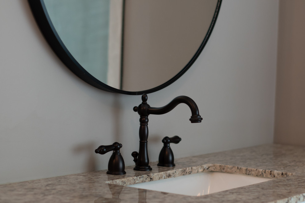 Master Bath - Morningpini