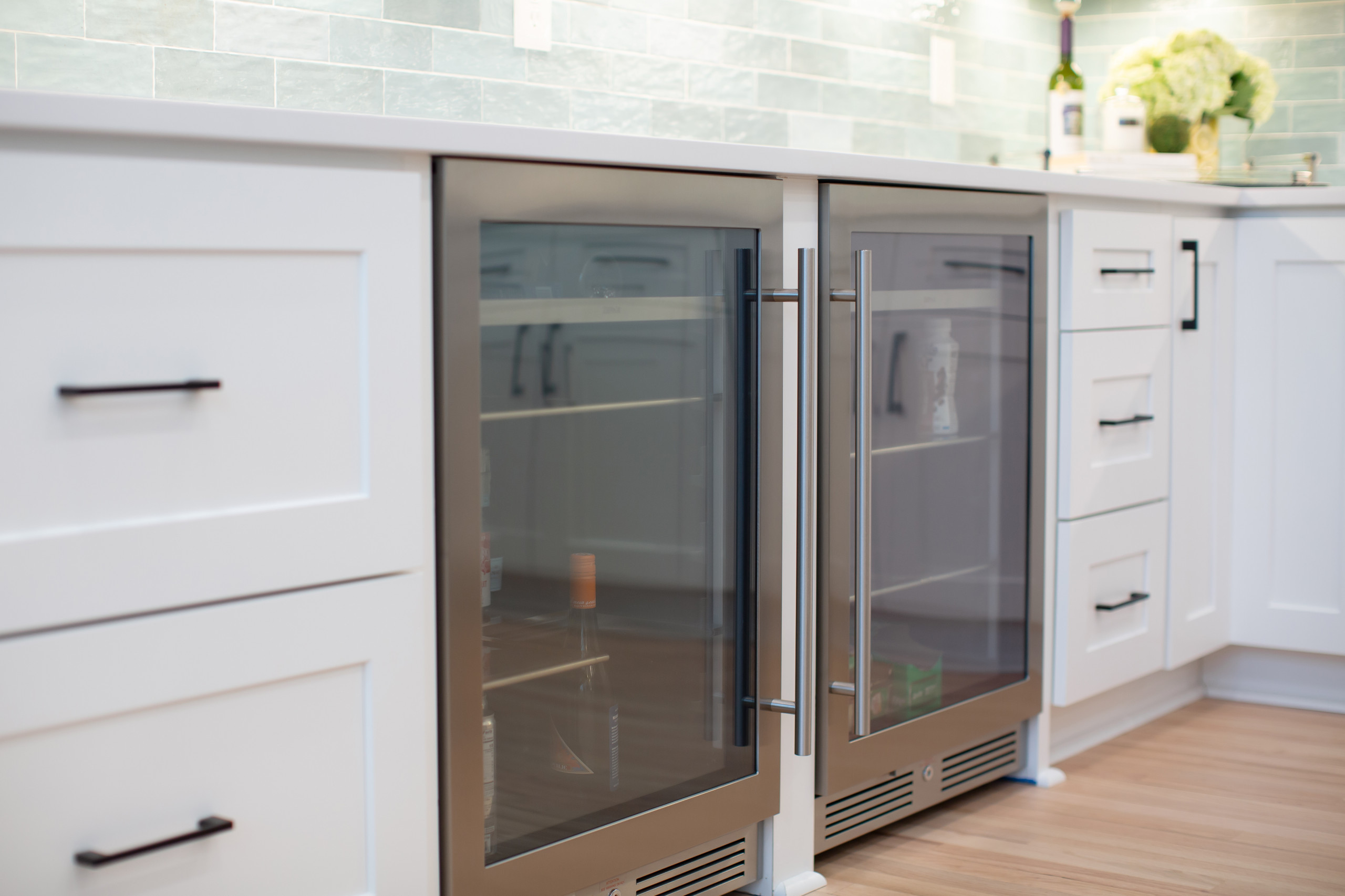 MARIETTA white coastal kitchen