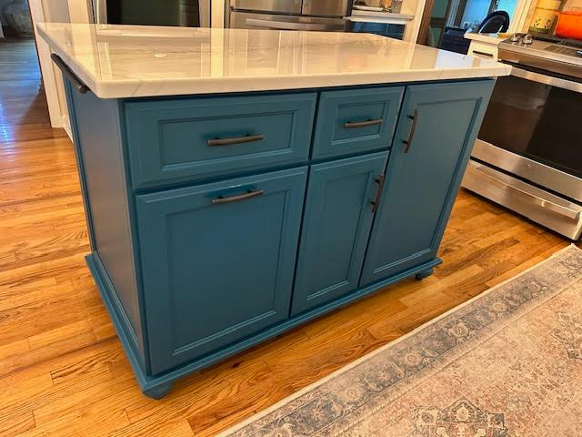 Kitchen with Color!