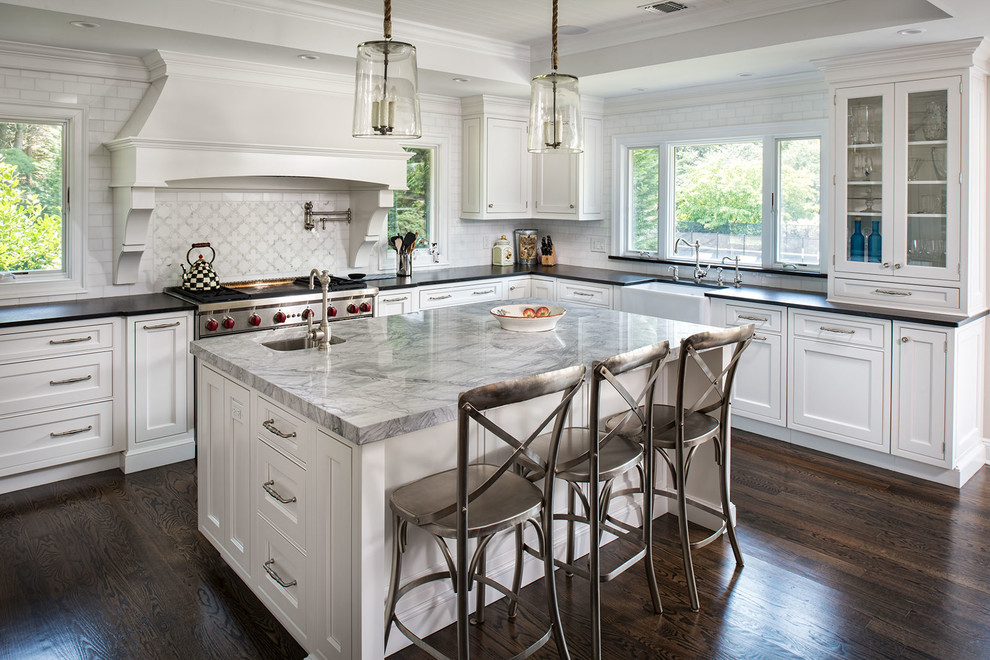 This is an example of a traditional kitchen in New York.