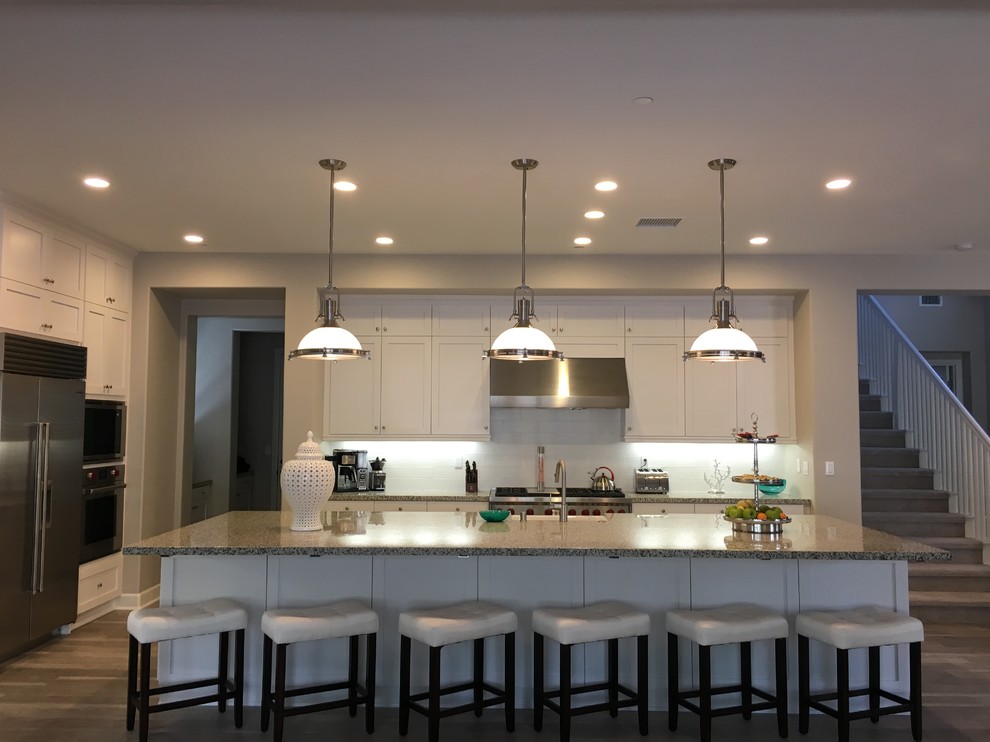 Example of a transitional kitchen design in Orange County