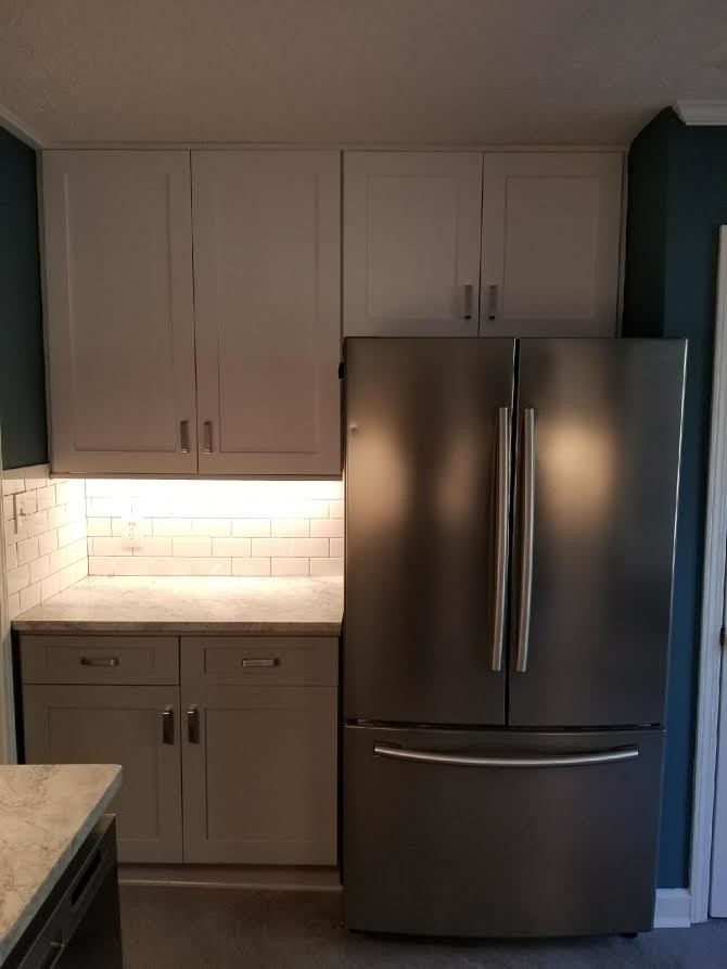 Inspiration for a transitional kitchen remodel in Atlanta
