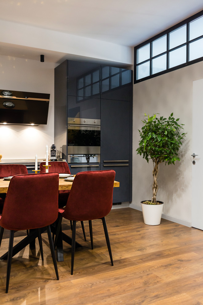 Апартаменты на Мосфильмовской