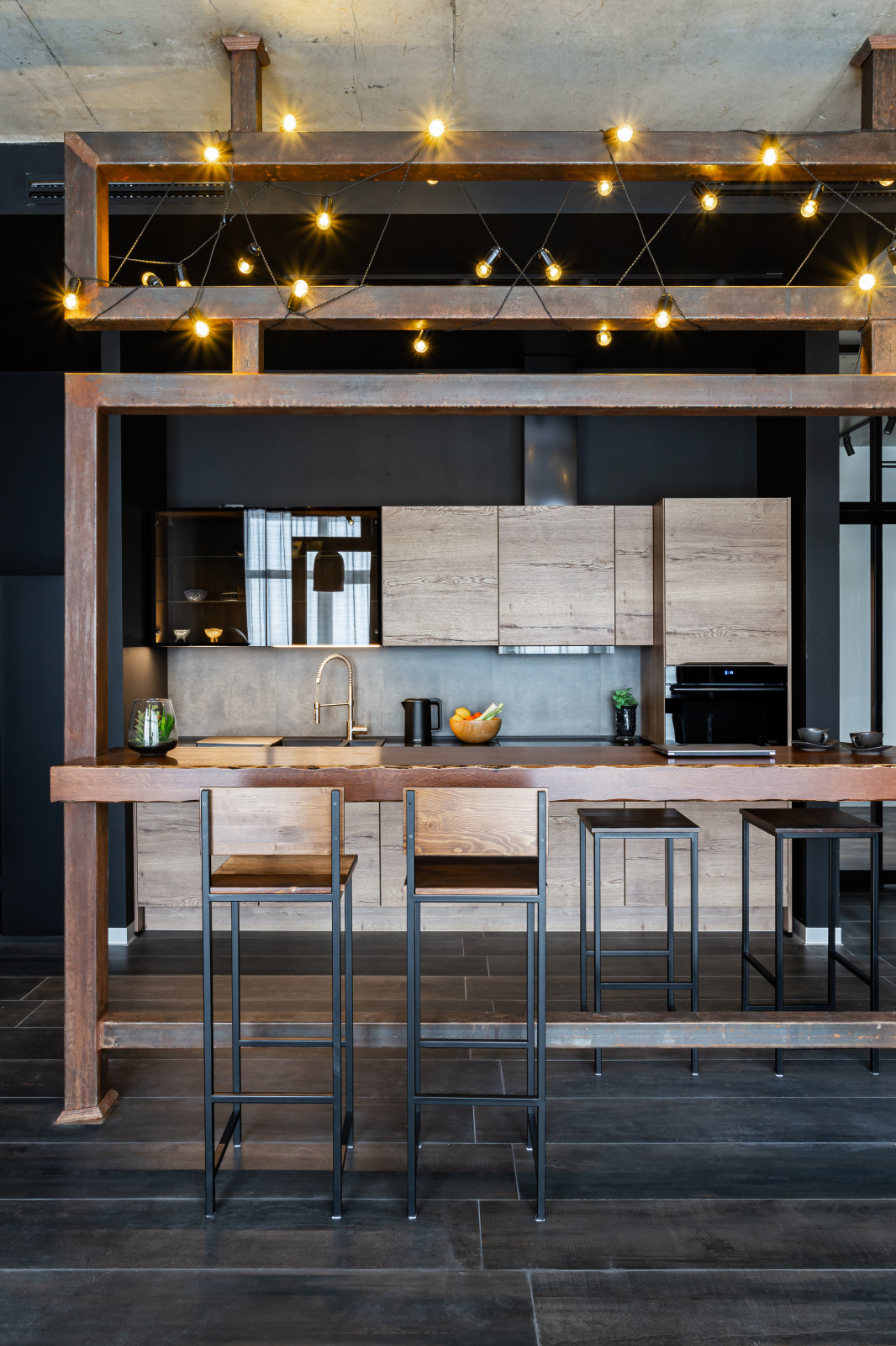 Квартира в черном