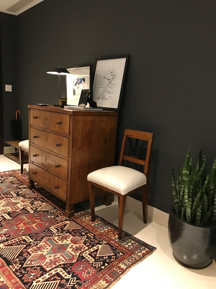 Entryway - eclectic entryway idea