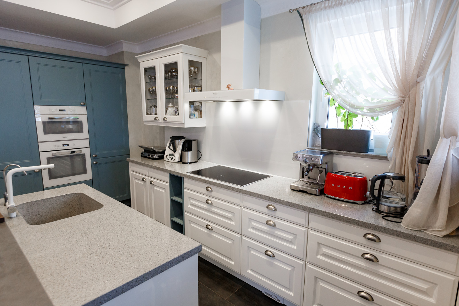 Новые Вешки, Ясеневая