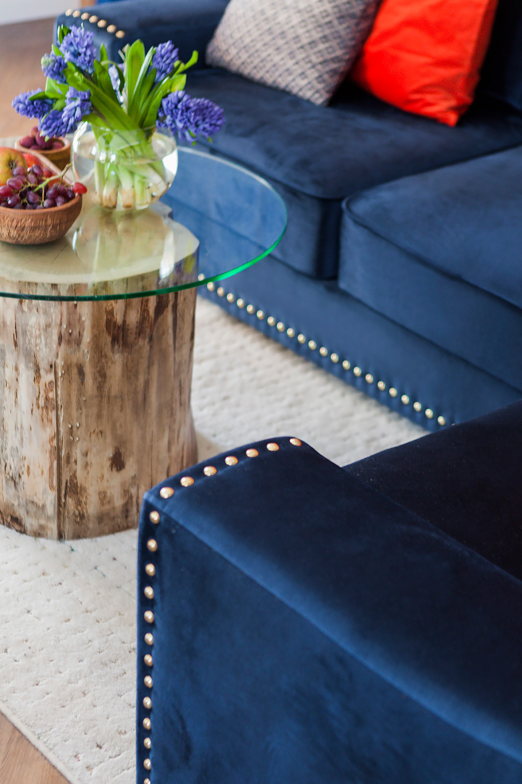 Гостиная под готовой крышей