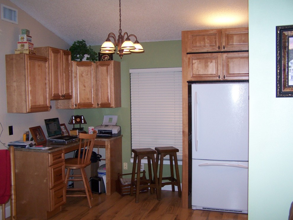 Open kitchen up!