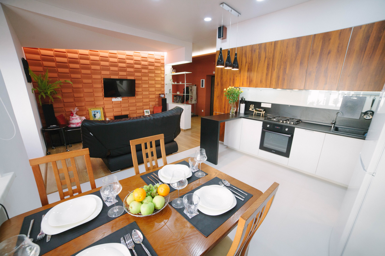 Яркий модернизм