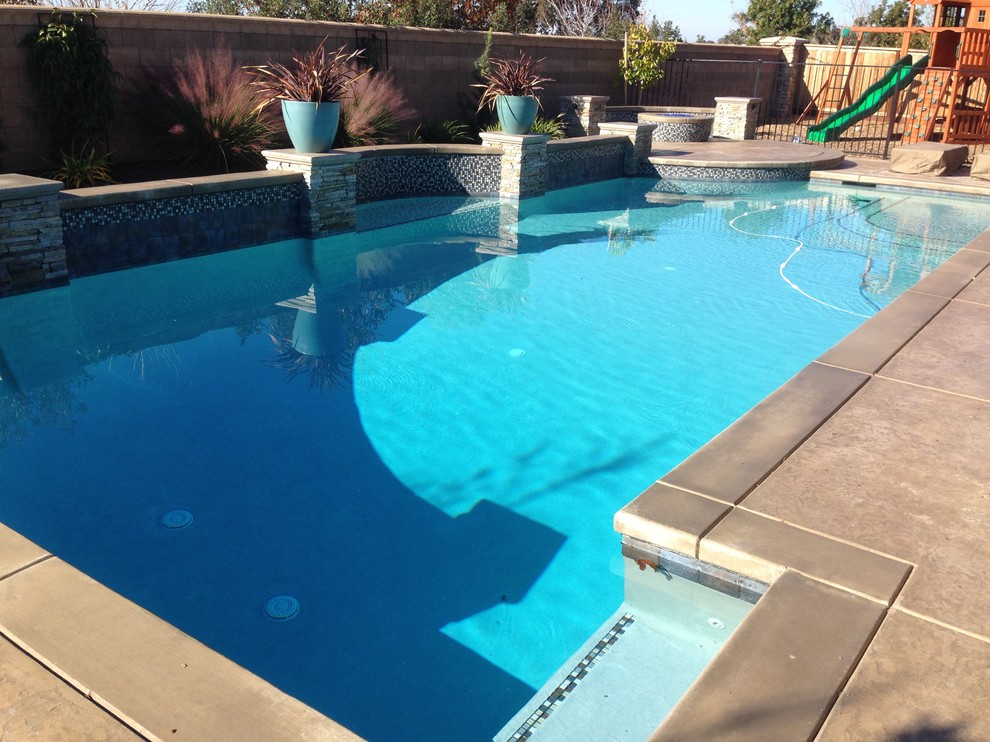 Modern Mediterranean, Roseville