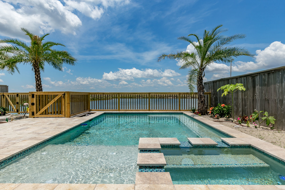 Transitional pool photo in Austin