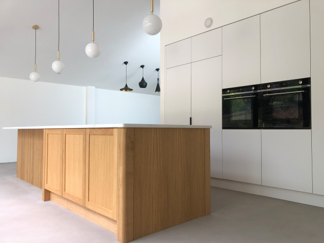 HILL BROW contemporary-koek