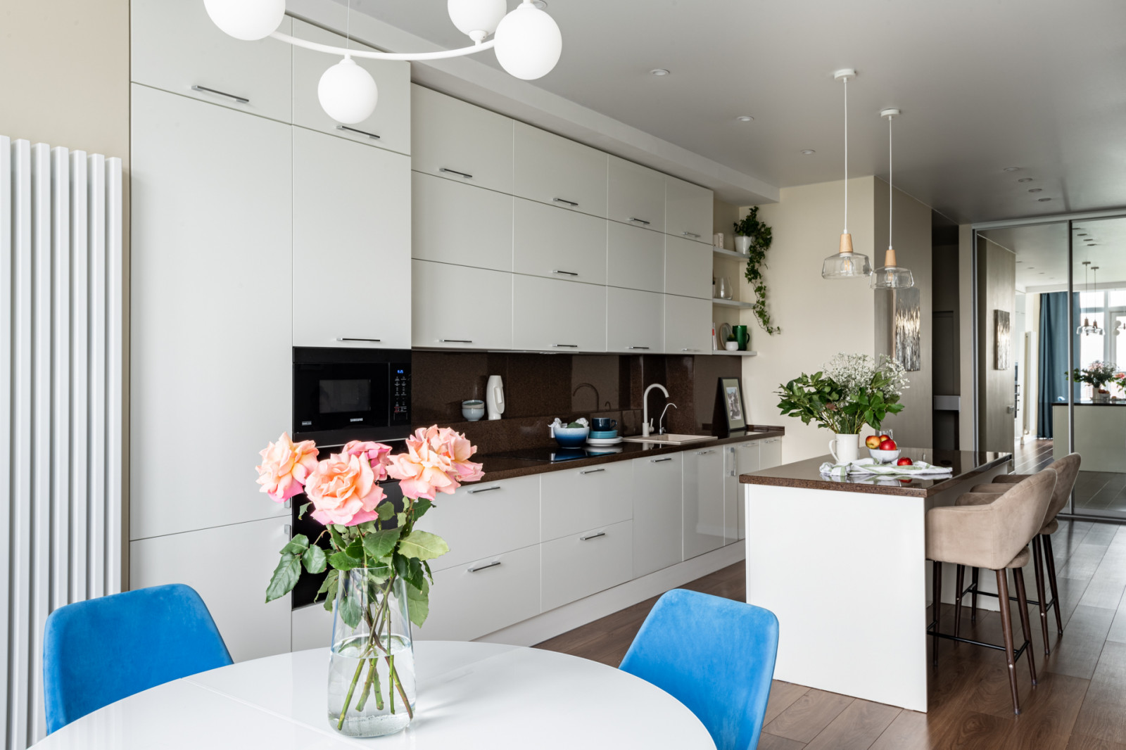 Современный интерьер в ЖК Маяк