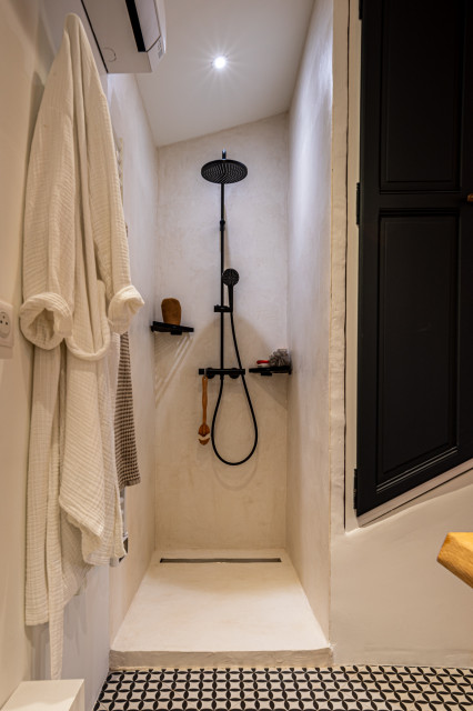 Projet M.E contemporary-bathroom