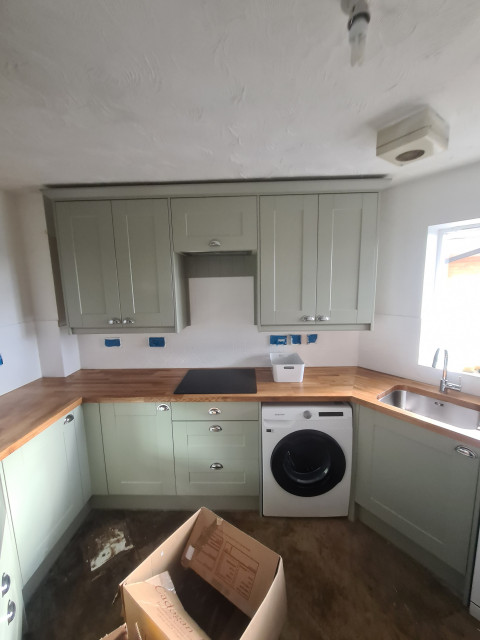 Shaker Kitchen victorian-kitchen