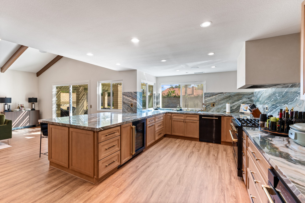 The Bold and Beautiful Kitchen