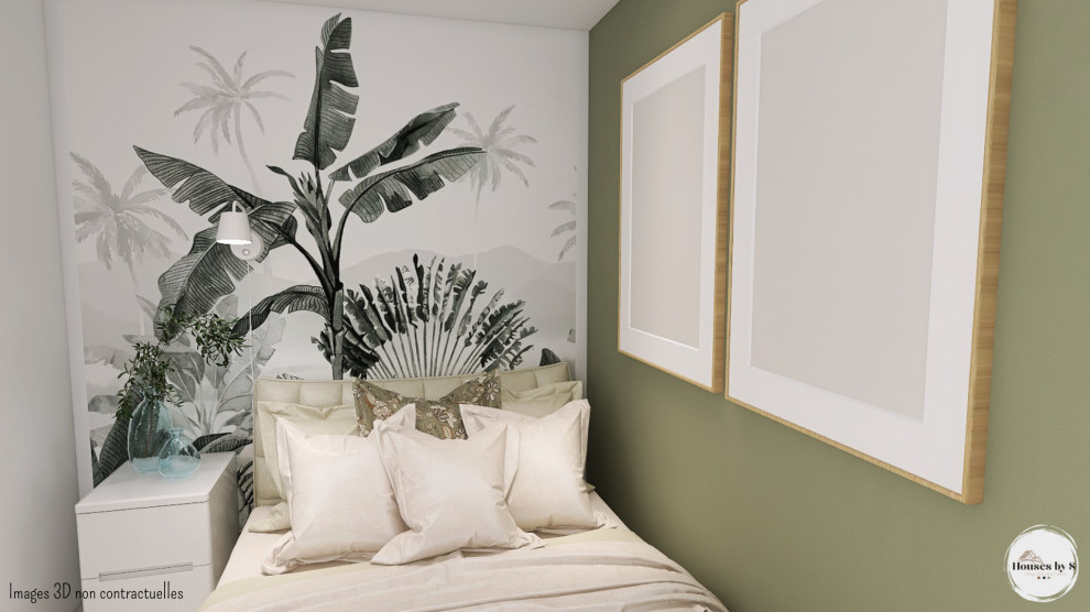 Пример оригинального дизайна: маленькая хозяйская спальня в стиле модернизм с зелеными стенами и обоями на стенах для на участке и в саду