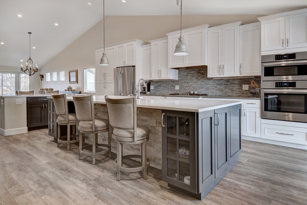 Kitchen - transitional kitchen idea