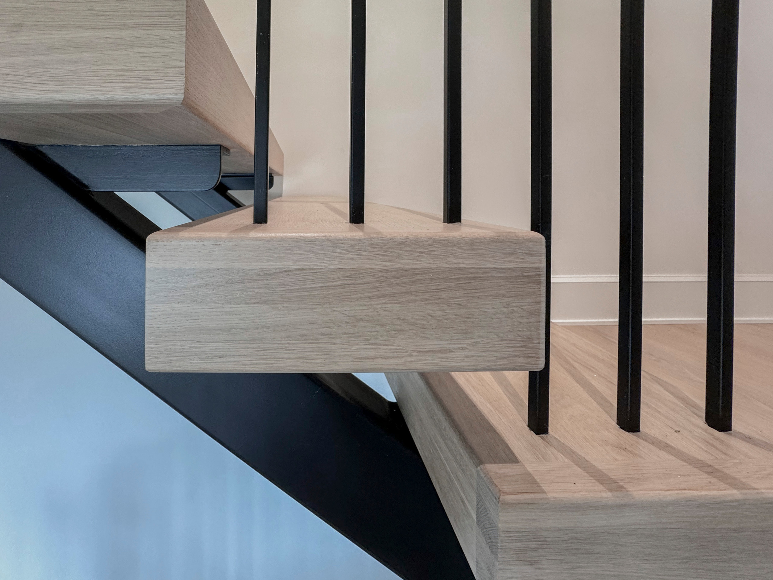 122_Modern Steel & Wood Floating Staircase, Arlington VA 22207