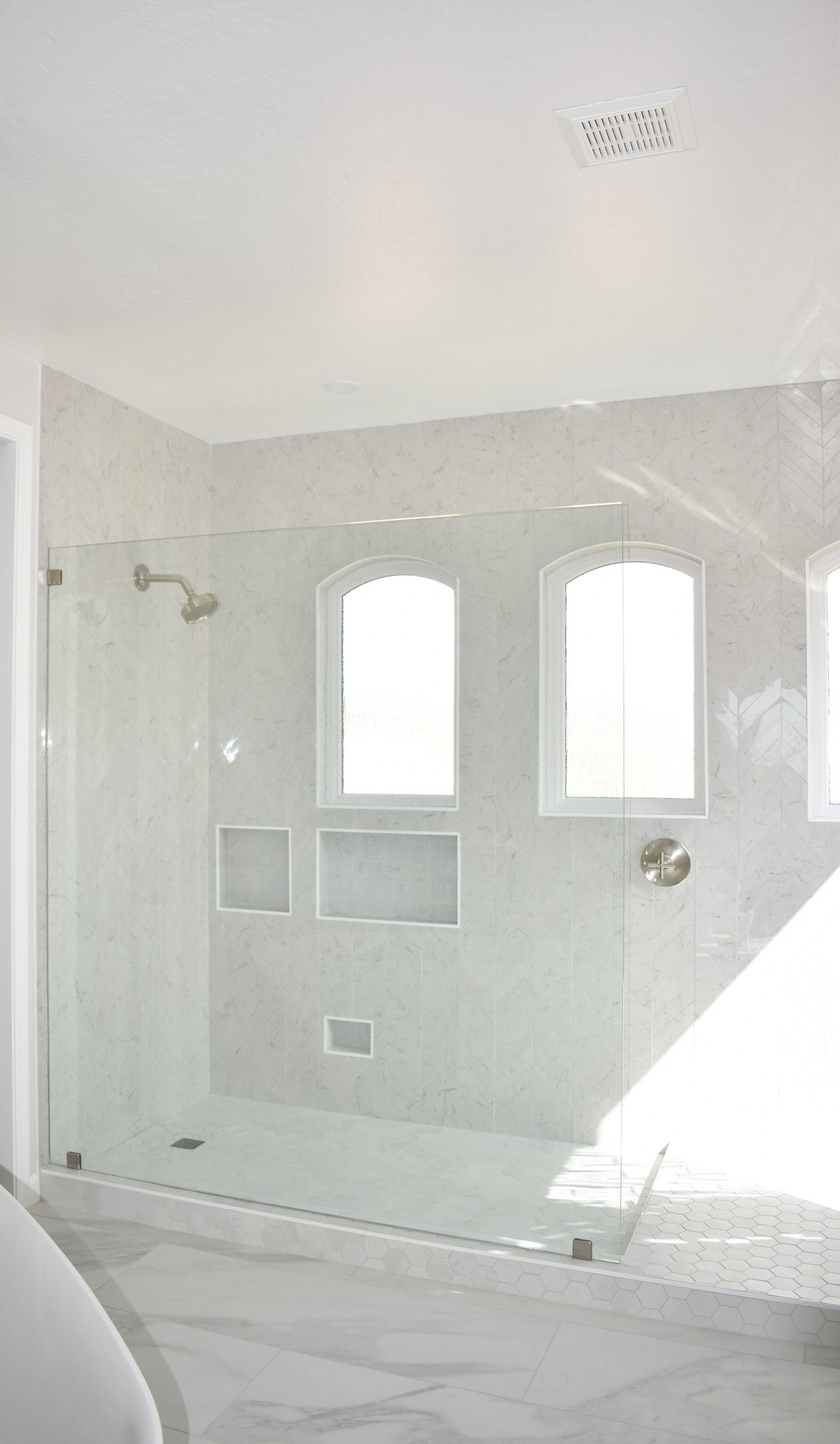 Acoma Primary Bath