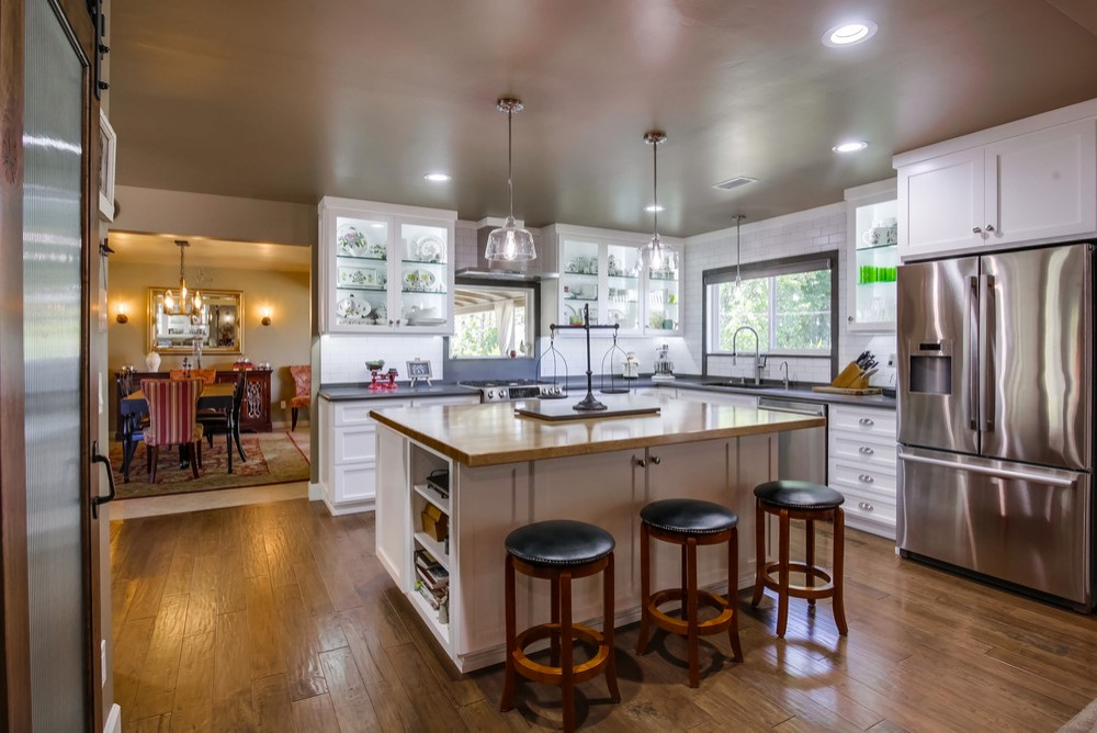 Mt. Helix II_Kitchen, Guest Bath, Bar Area and Laundry Room Remodel