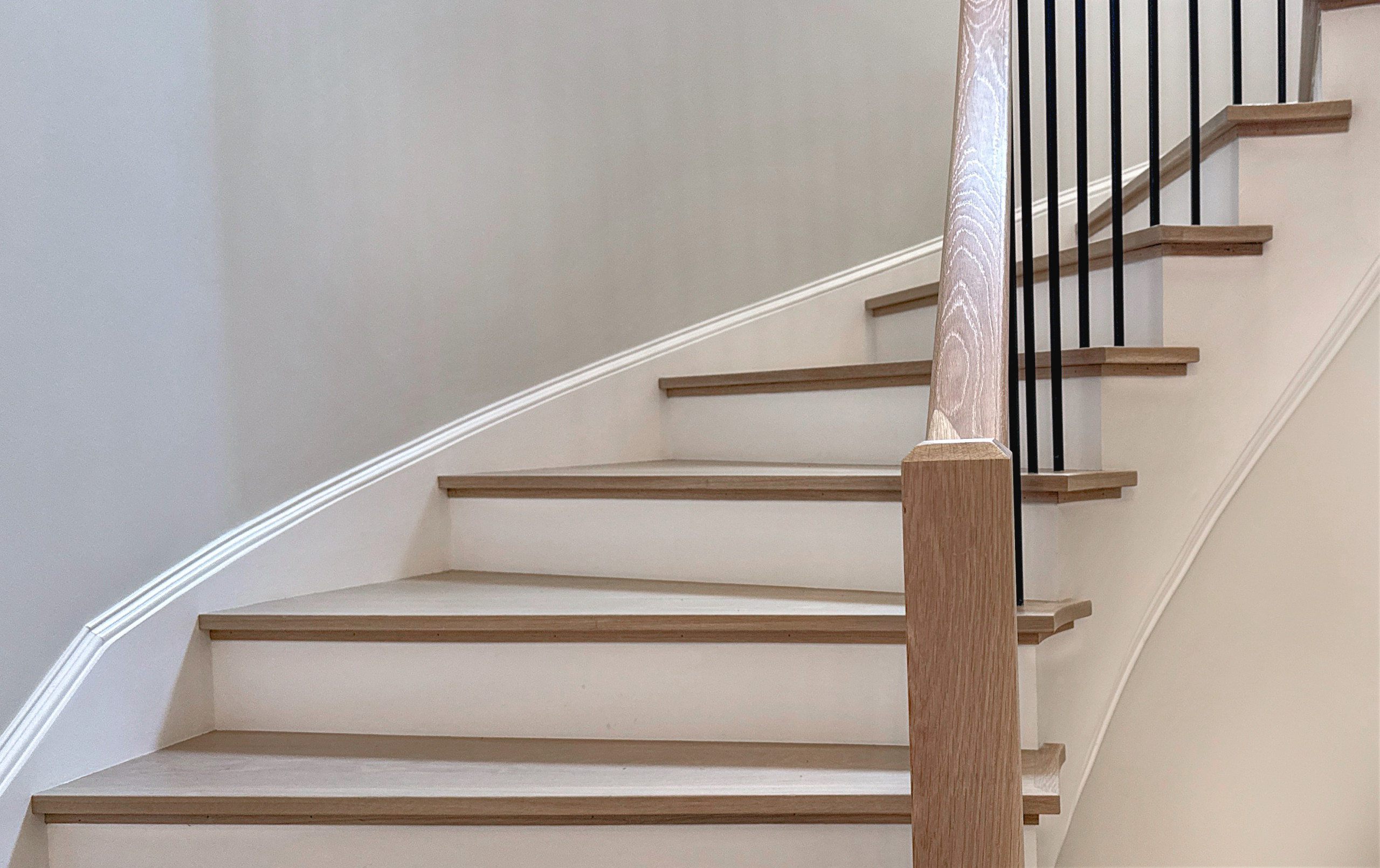 Project #150 | Contemporary White Oak Curve