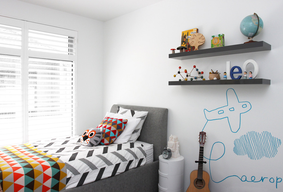 Contemporary kids' bedroom in Melbourne for boys.