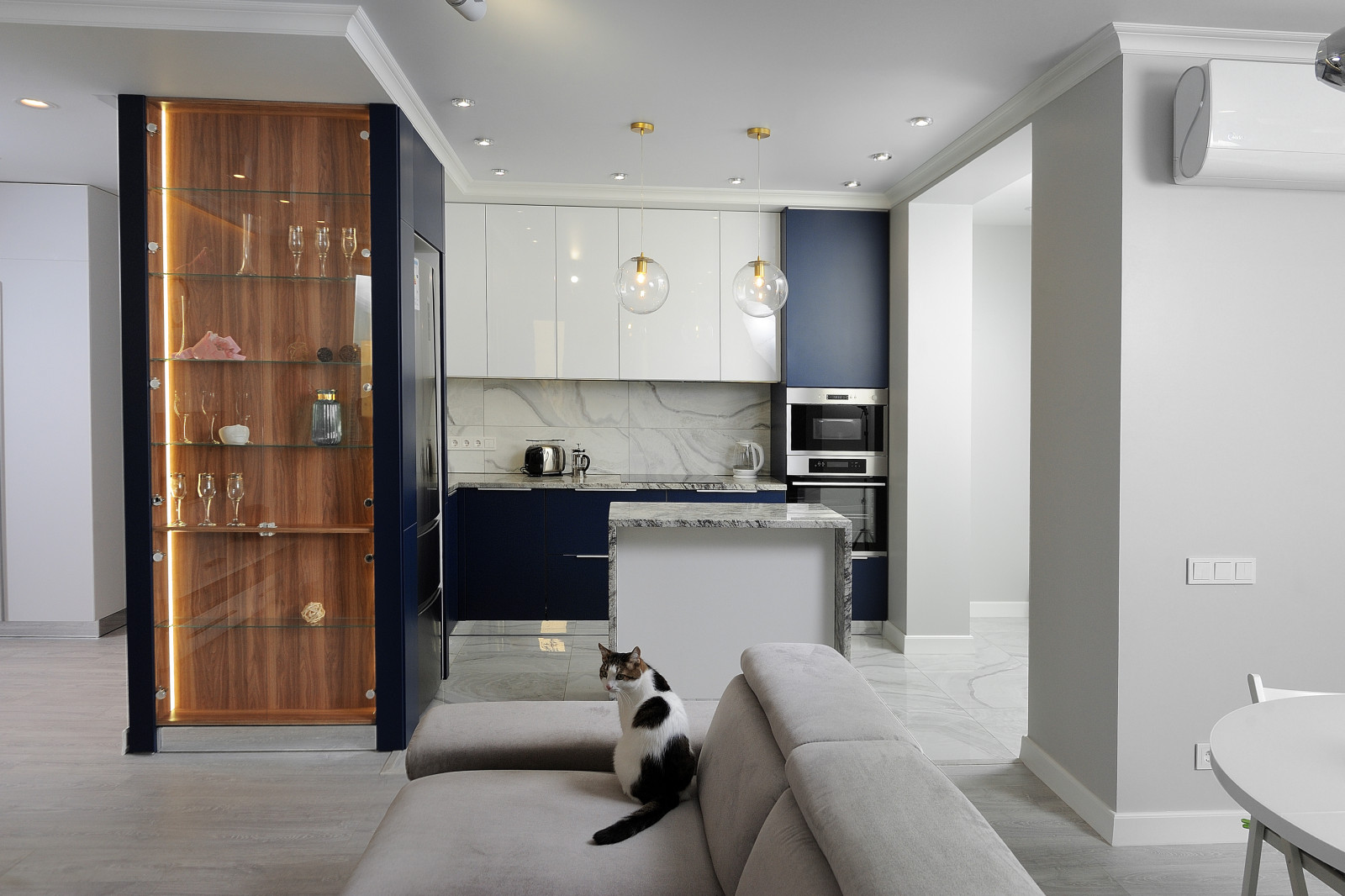 Квартира "Синяя птица"