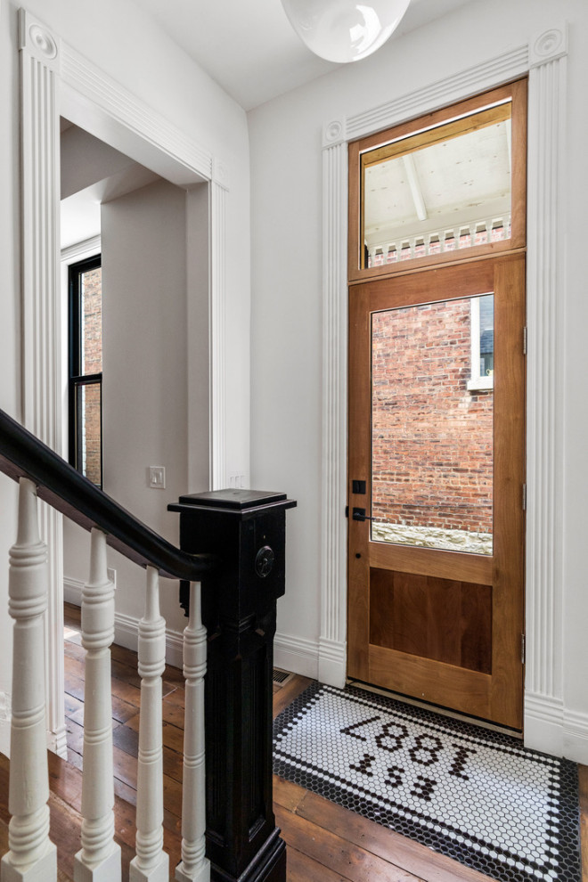 Entryway - entryway idea in Cincinnati