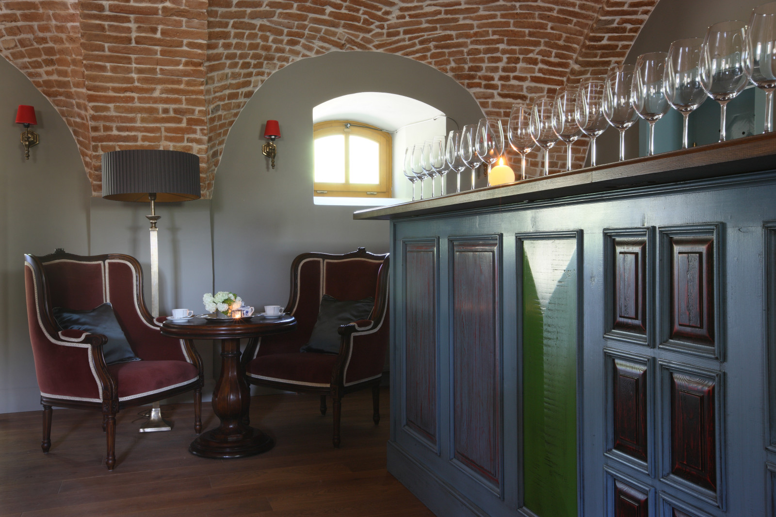 Бар в Замке