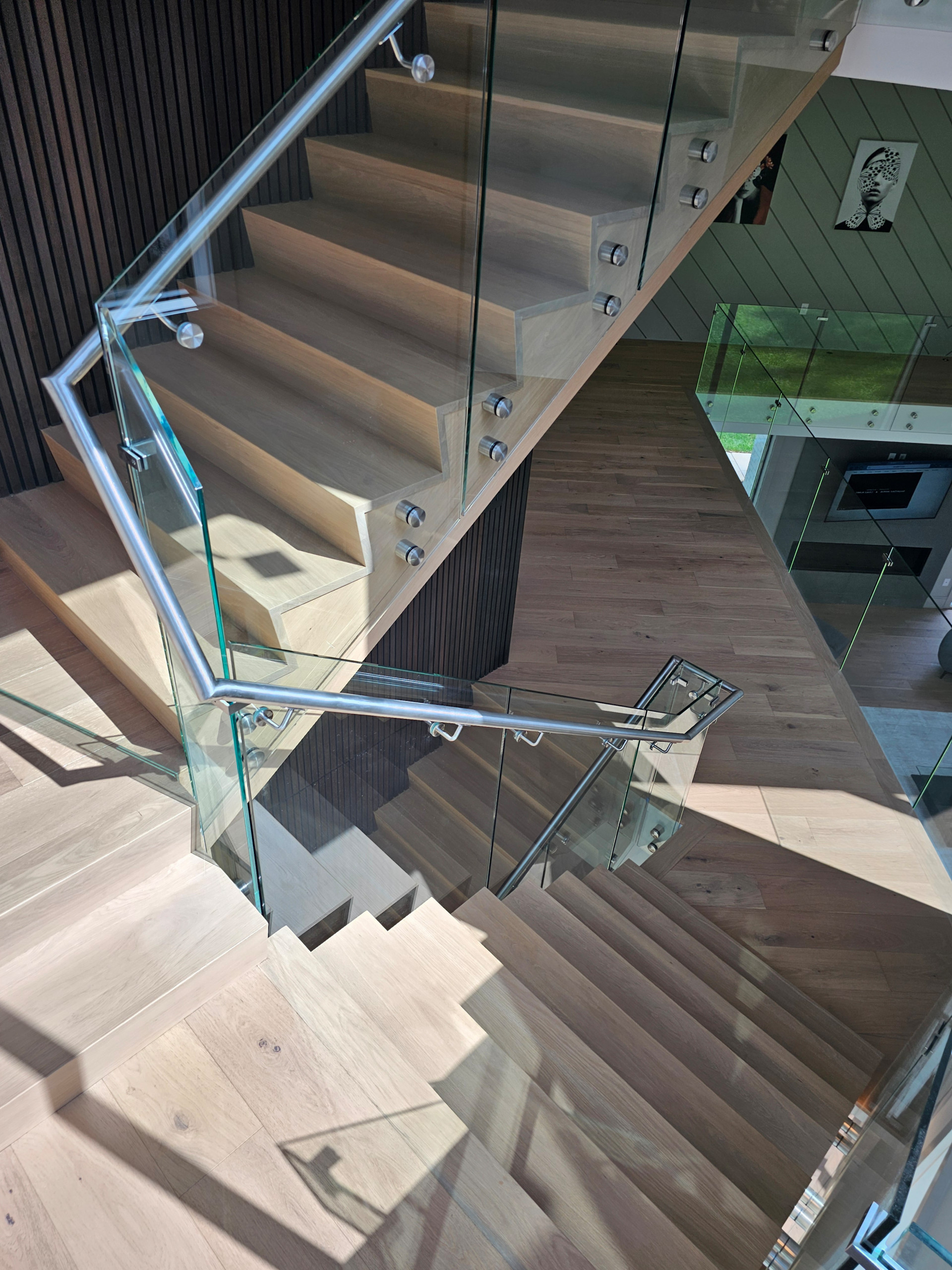 129_White Oak Slanted Riser Modern Stair, Mclean, VA 22102
