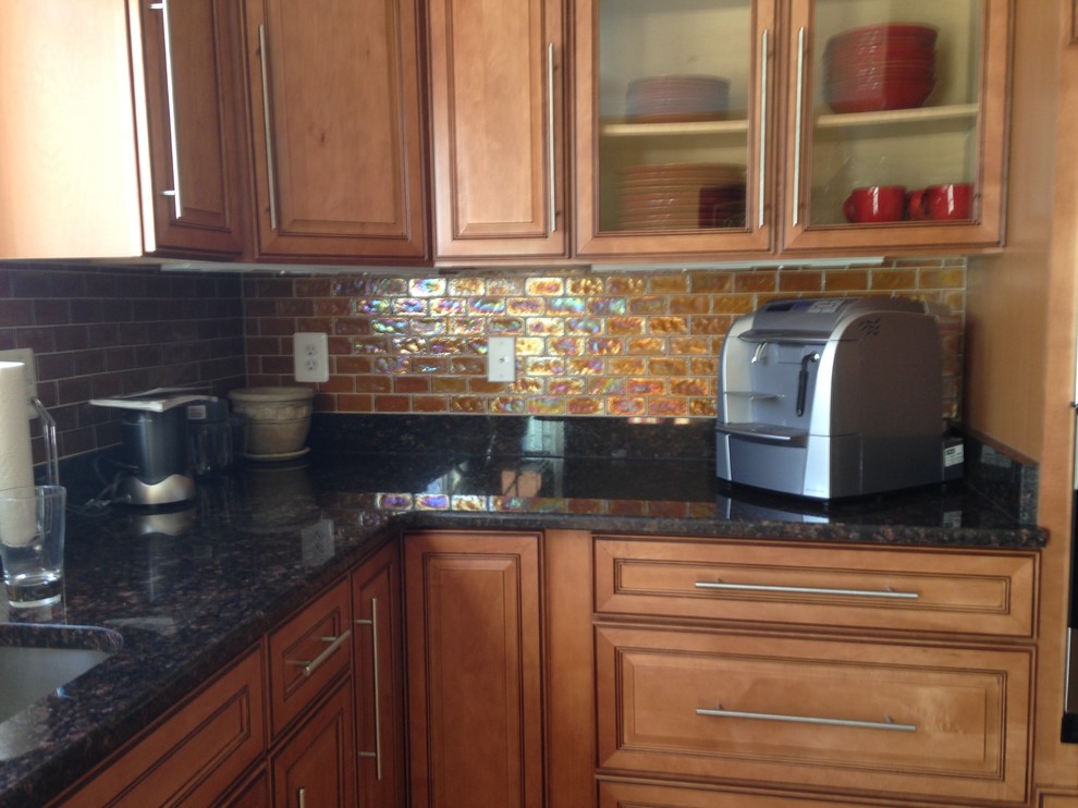 Inspiration for a transitional kitchen remodel in Baltimore