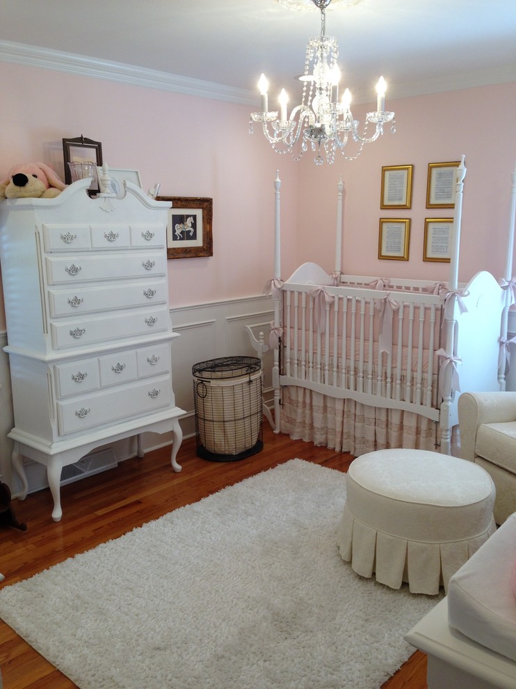 This is an example of a contemporary nursery in Birmingham.