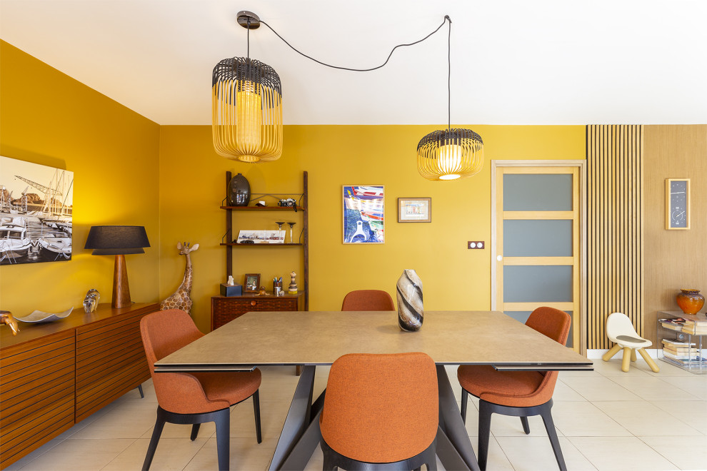 Photo of a scandi dining room in Marseille.
