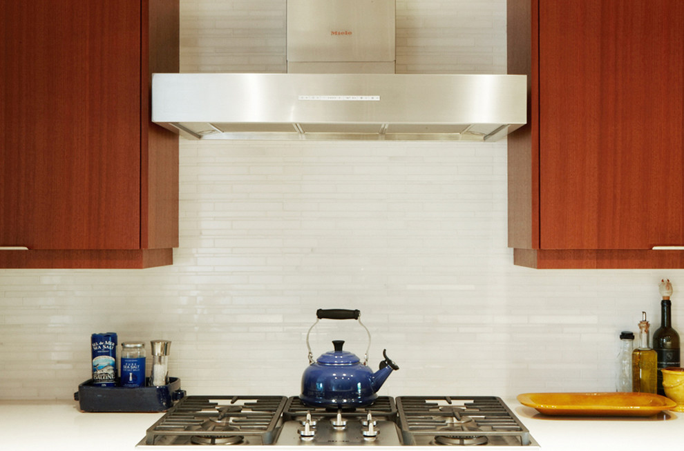 Kitchen - kitchen idea in Toronto