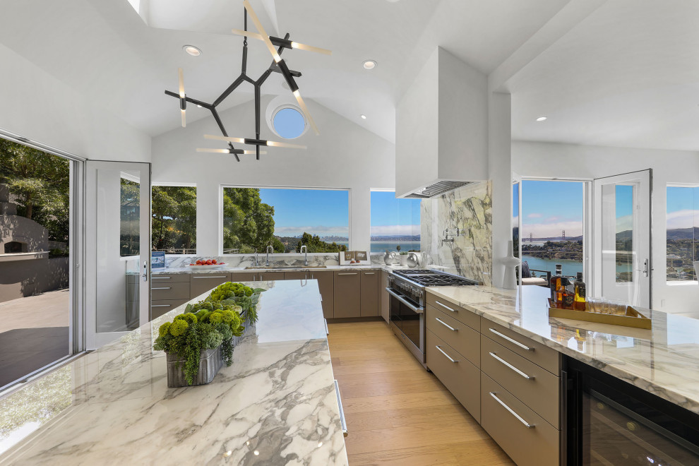CONTEMPORARY CALM