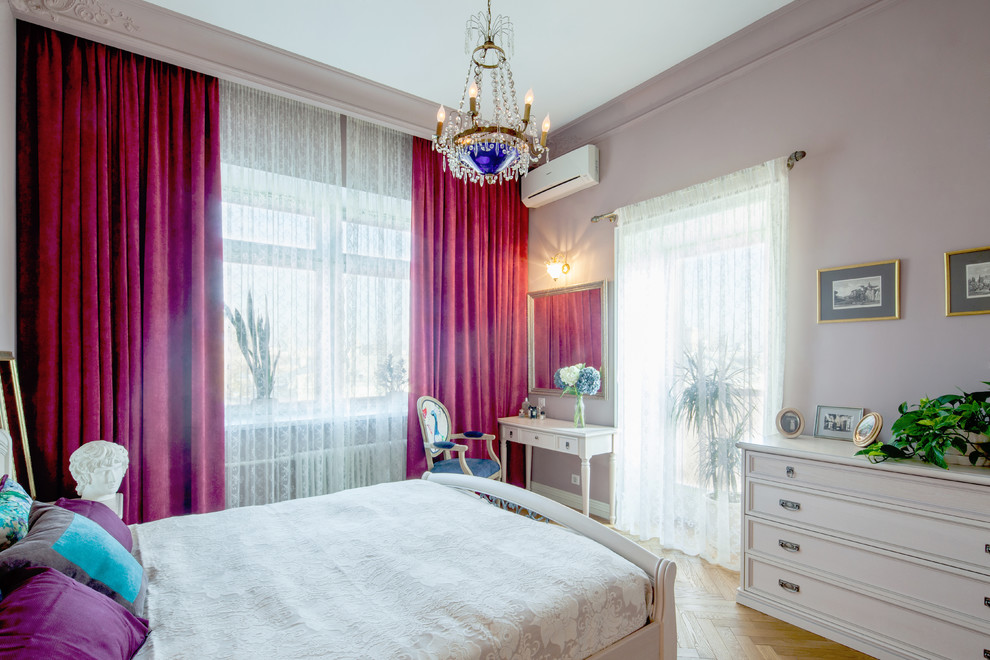 Neoclassical apartment