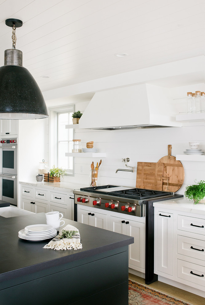 Design ideas for a coastal kitchen in Los Angeles.