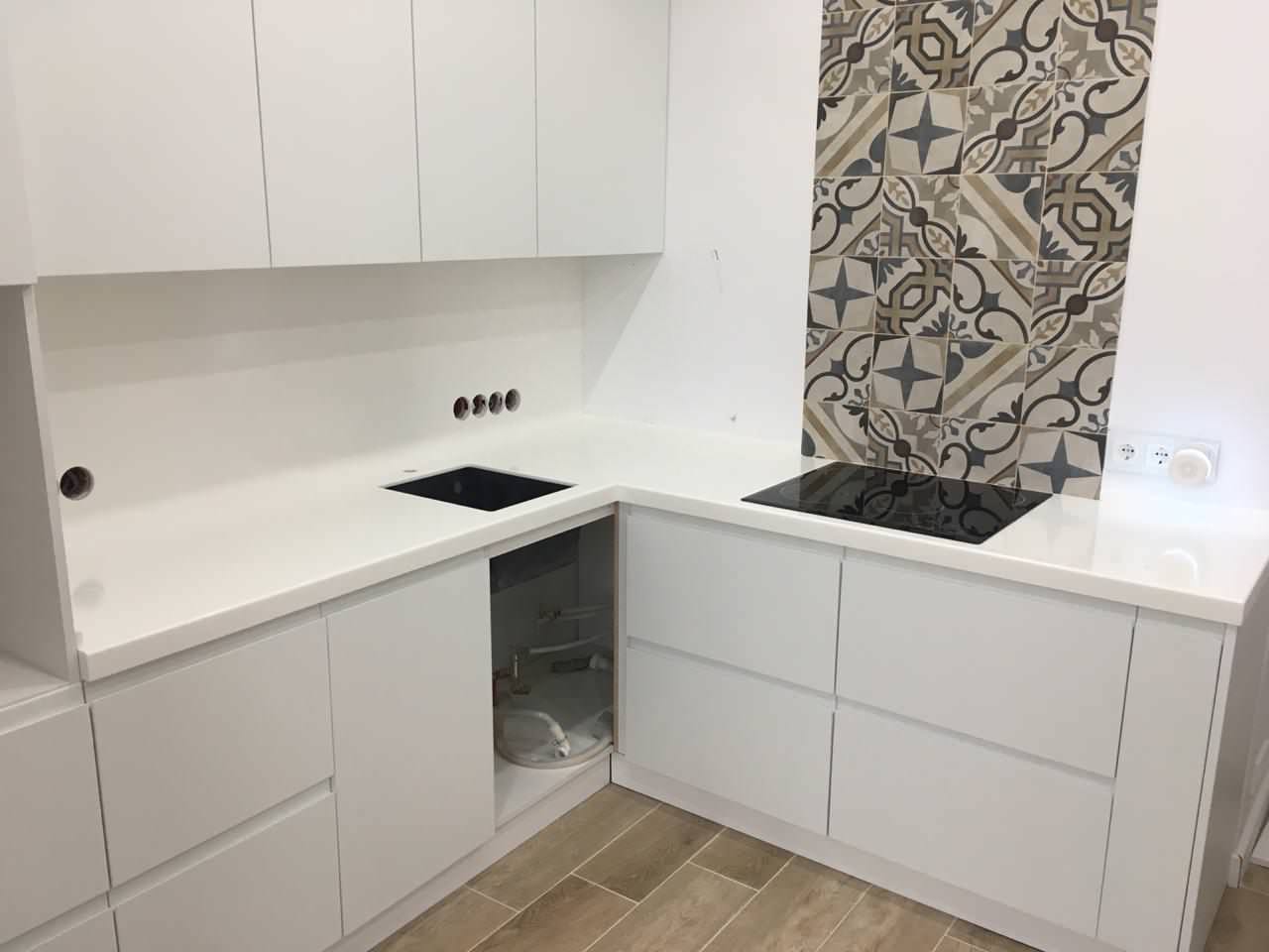 Столешницы Tristone в Современном стиле