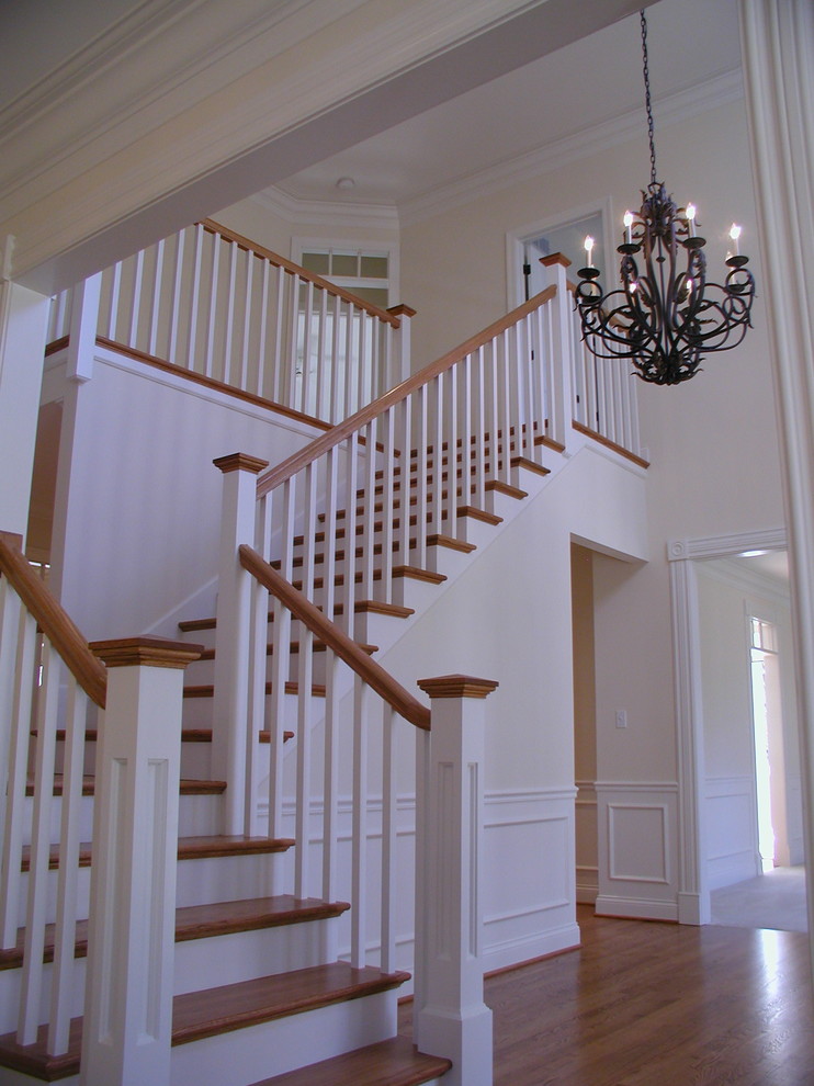 Inspiration for a traditional staircase in St Louis.